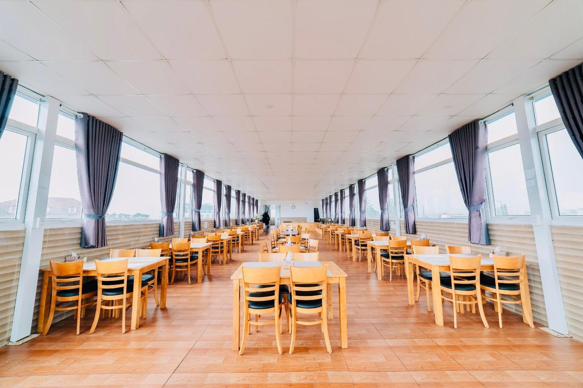Anh Duc Hotel Da Lat City Экстерьер фото