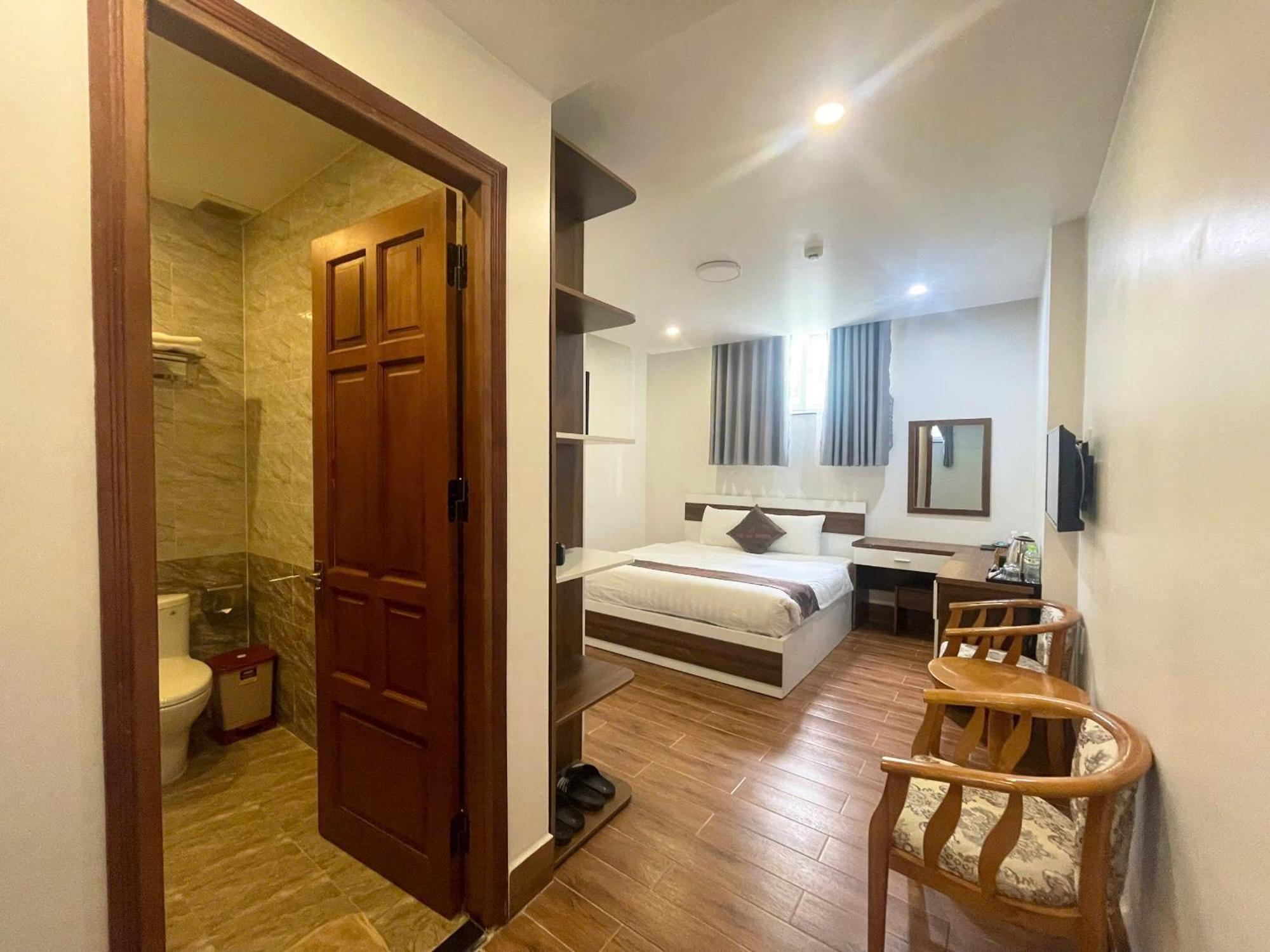 Anh Duc Hotel Da Lat City Экстерьер фото